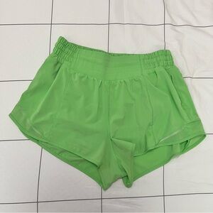 Lululemon Hotty Hot shorts HR 2.5”